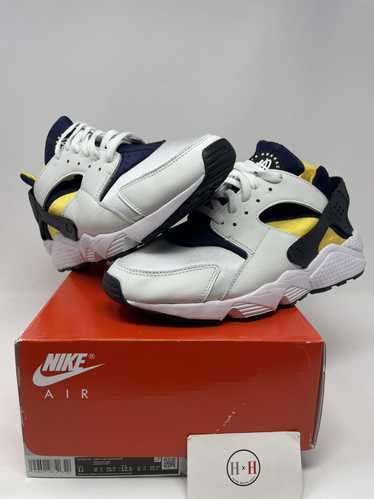 Nike Nike Air Huarache Michigan