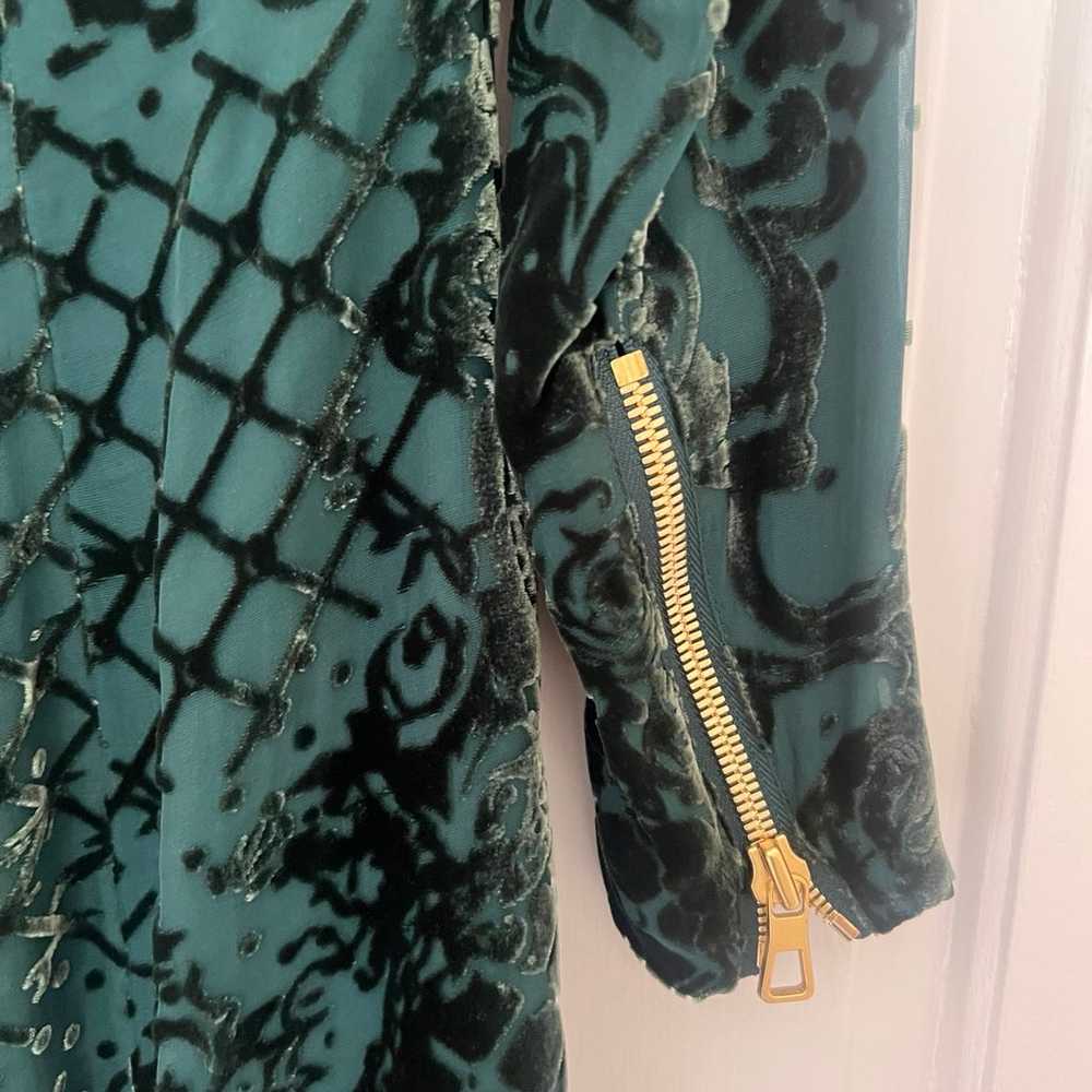 Balmain x H&M green velvet mini dress - image 5