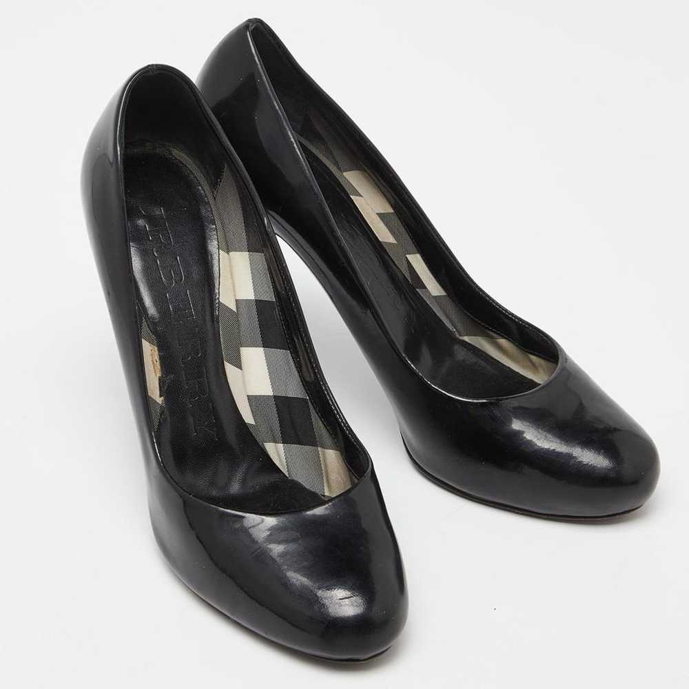 Burberry Patent leather heels - image 3