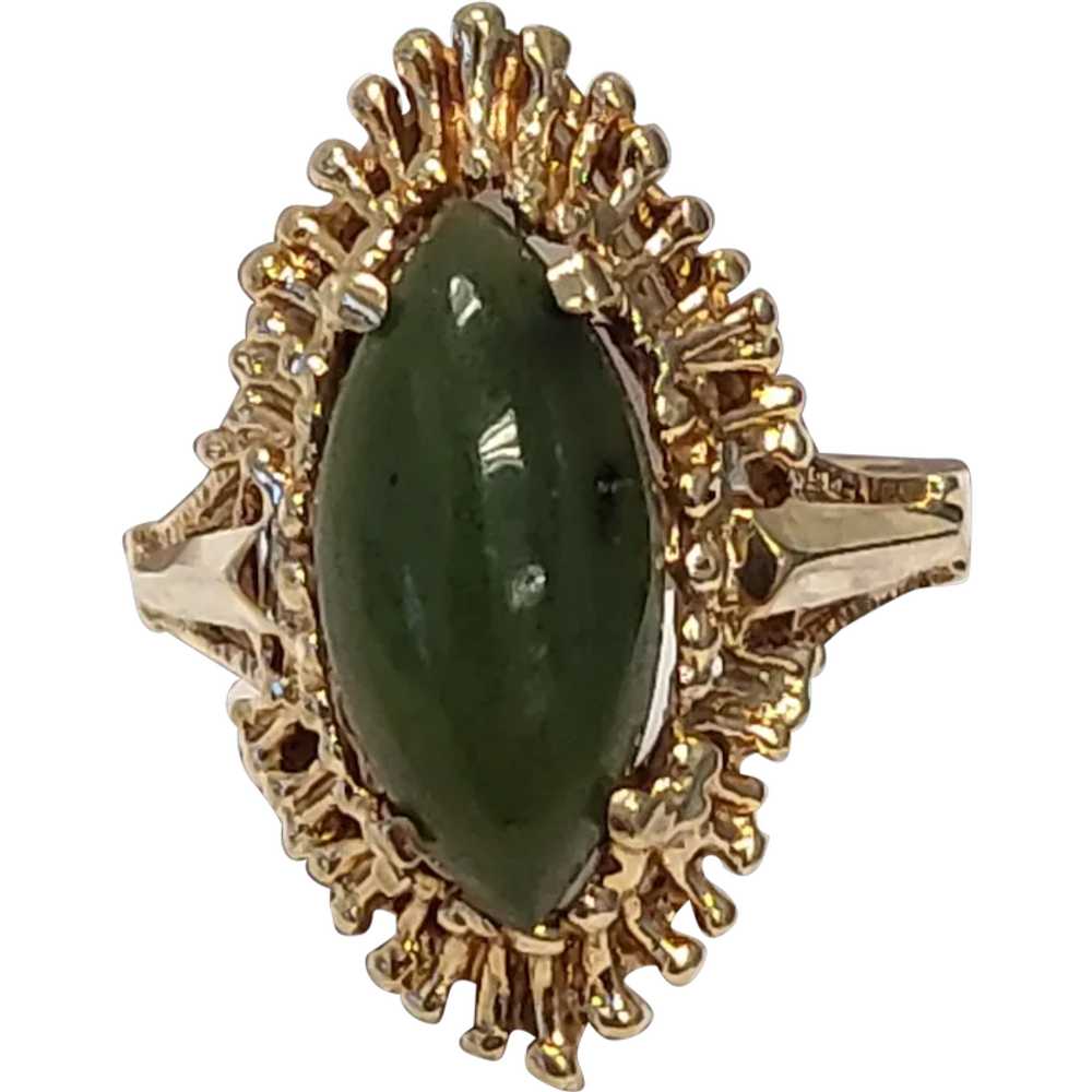 10K Yellow Gold Heavy Nephrite Jade Ring 6.5 - image 1