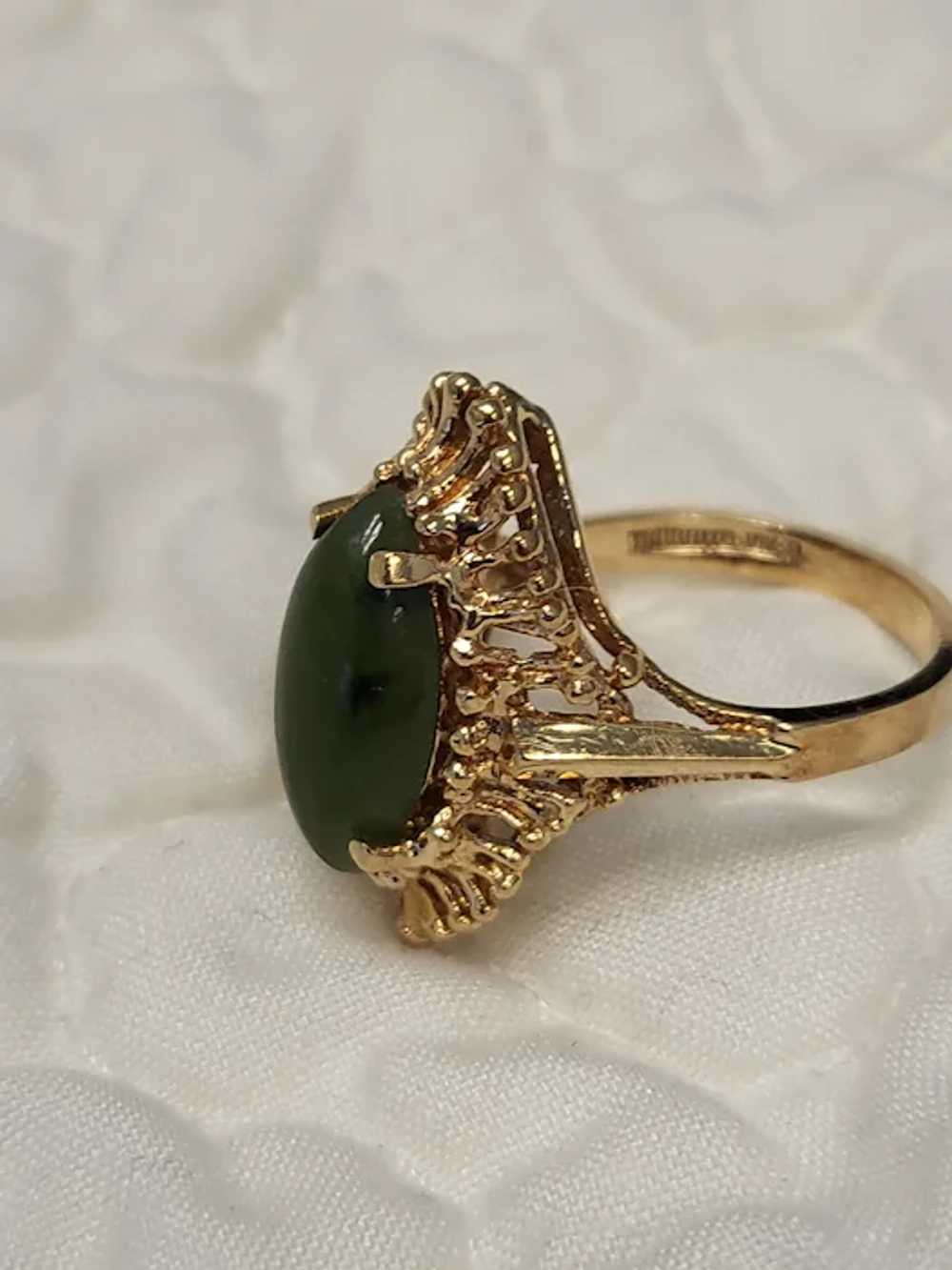 10K Yellow Gold Heavy Nephrite Jade Ring 6.5 - image 7