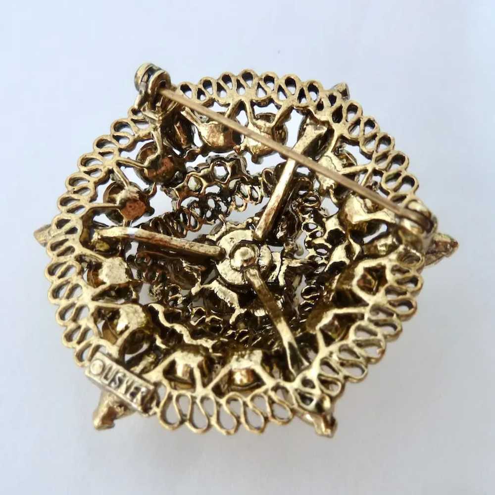 Sparkly Domed Filigree Gold Tone Brooch Signed LI… - image 9