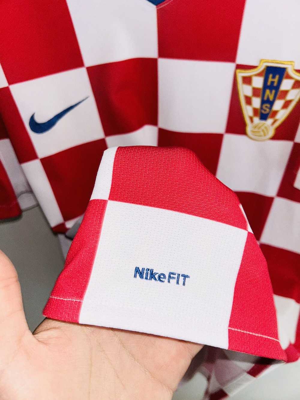 Nike × Soccer Jersey × Vintage Croatia 2006 home - image 4