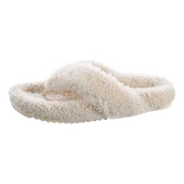 Burberry Faux fur sandal