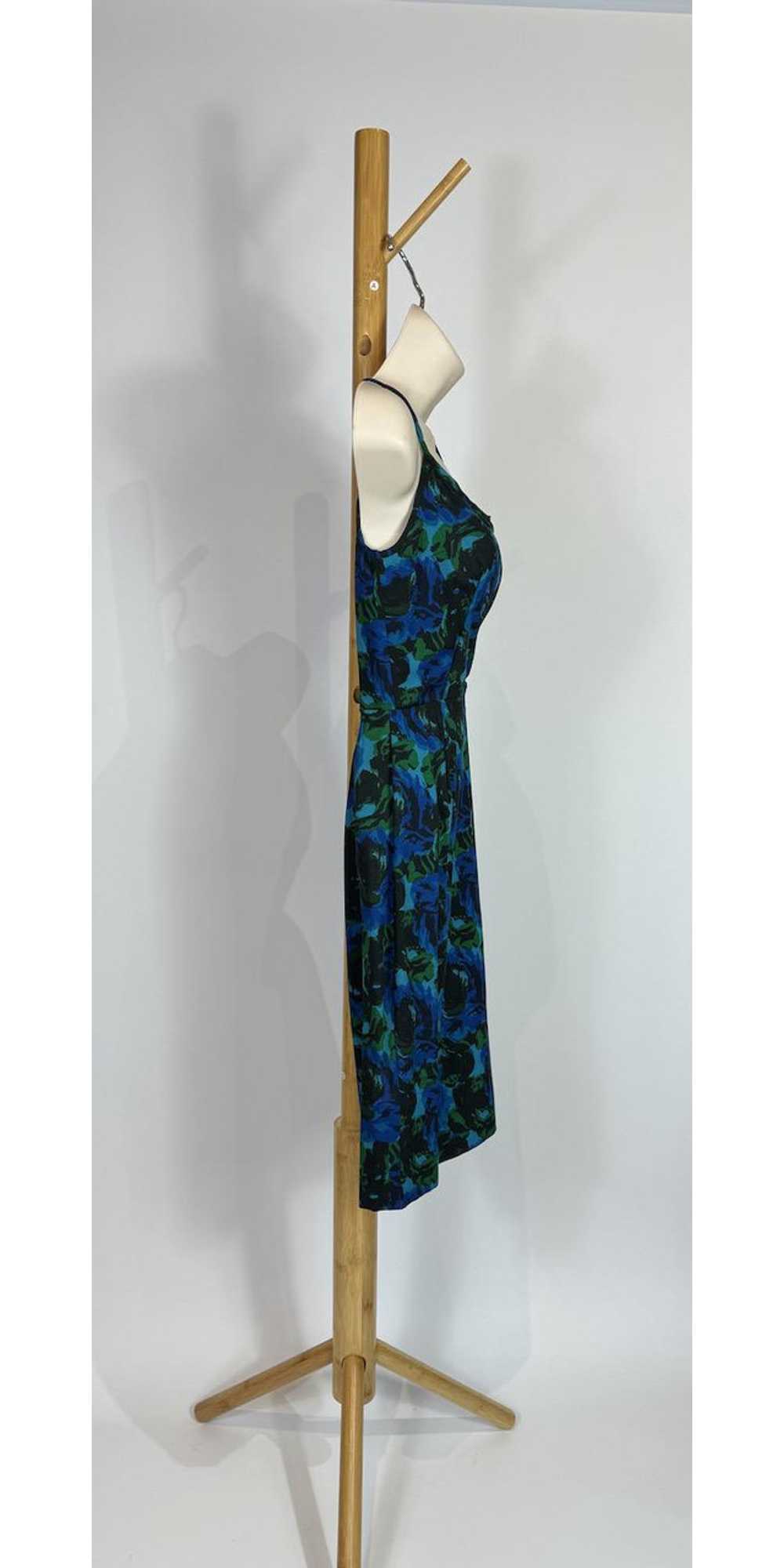 1950s - 1960s Blue Rose Floral Wiggle Dress - image 4