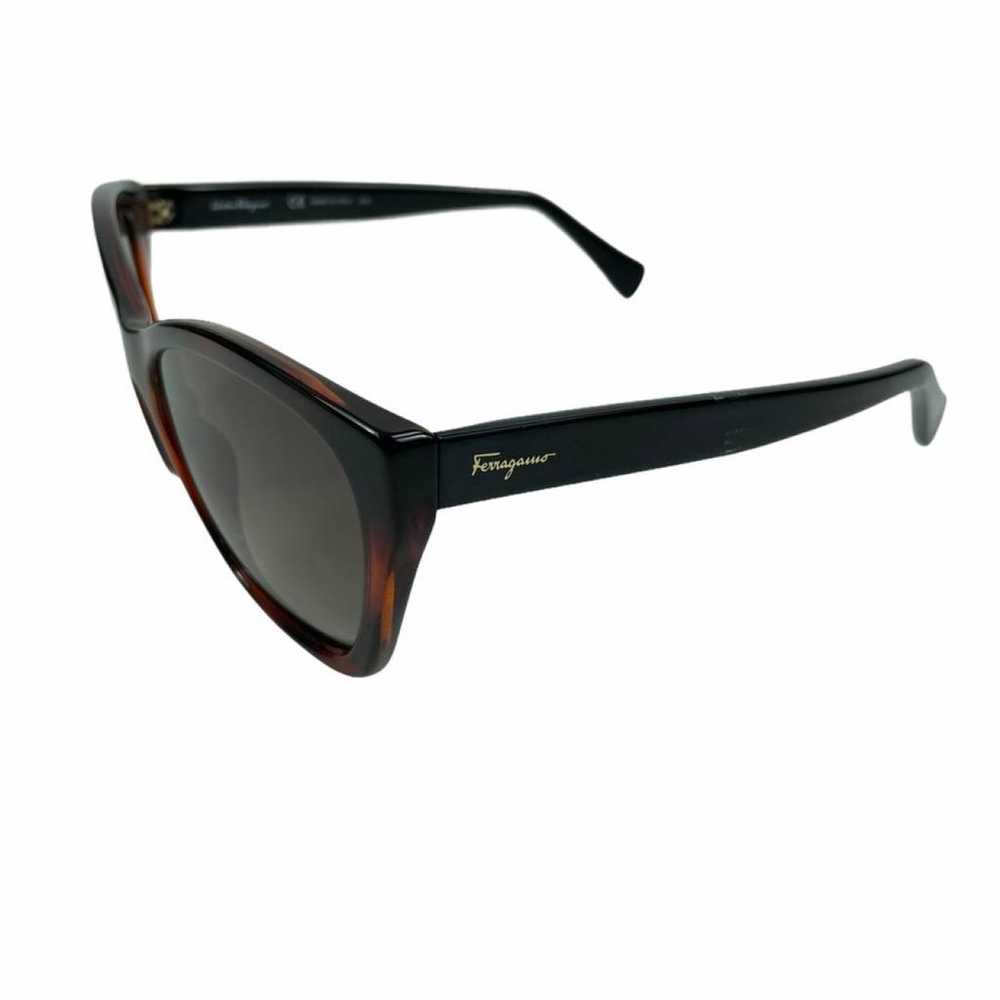 Salvatore Ferragamo Oversized sunglasses - image 4