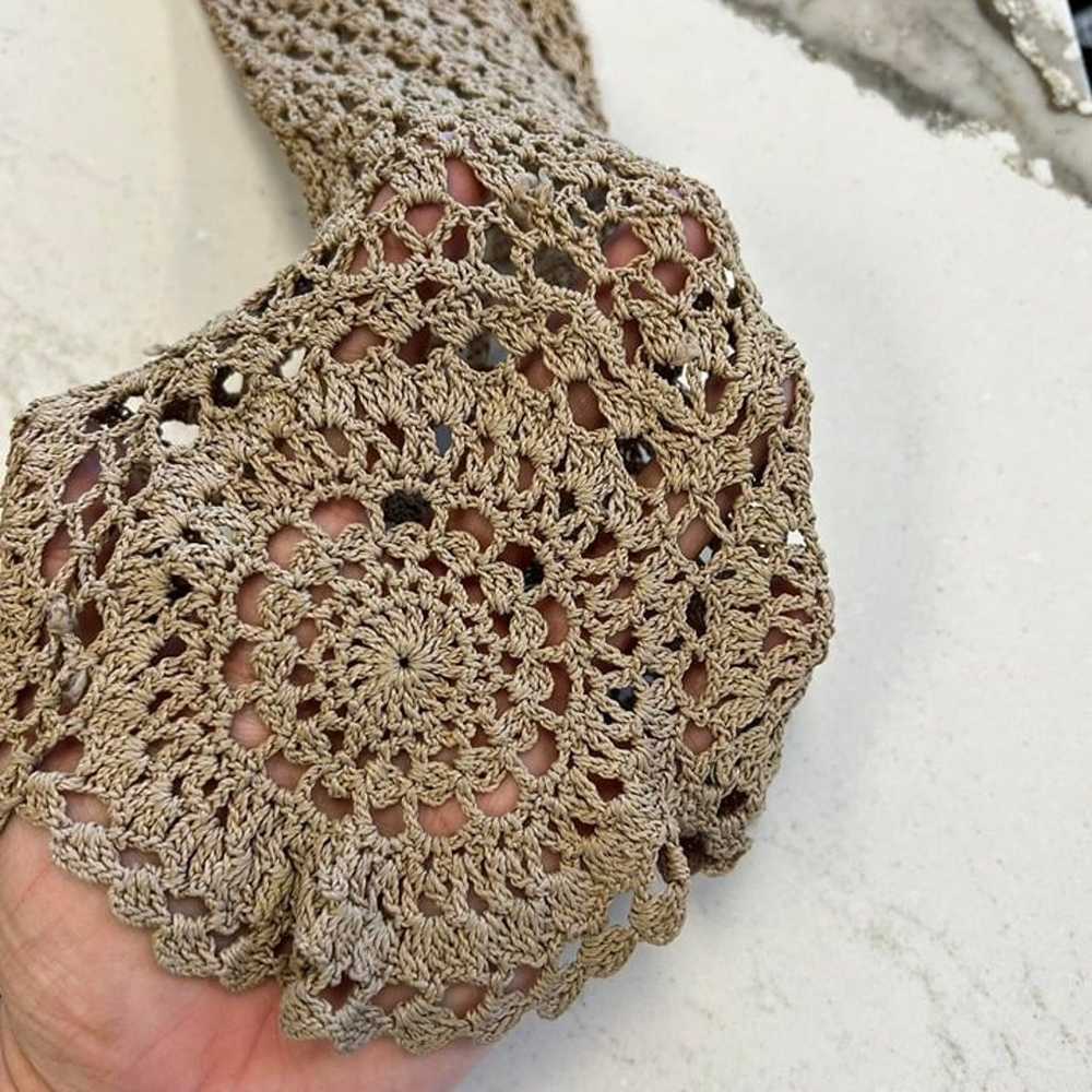 Vintage Tan crocheted long sleeve fringe top - image 8