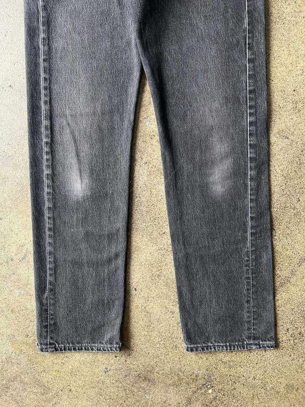 1990s Levi's 501 Faded Black Jeans 32" x 32.5" - image 3