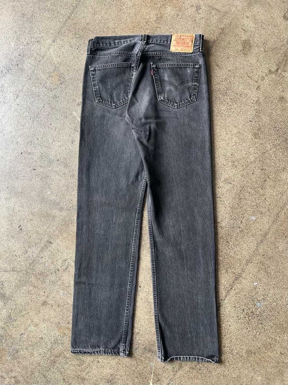 1990s Levi's 501 Faded Black Jeans 32" x 32.5" - image 4