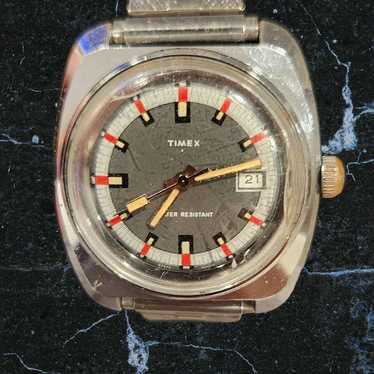 VINTAGE 1970's MENS TIMEX RALLY MANUAL WIND WATCH 