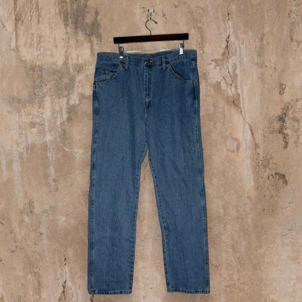 Wrangler Jeans Medium Wash Baggy Fit Work Wear De… - image 3