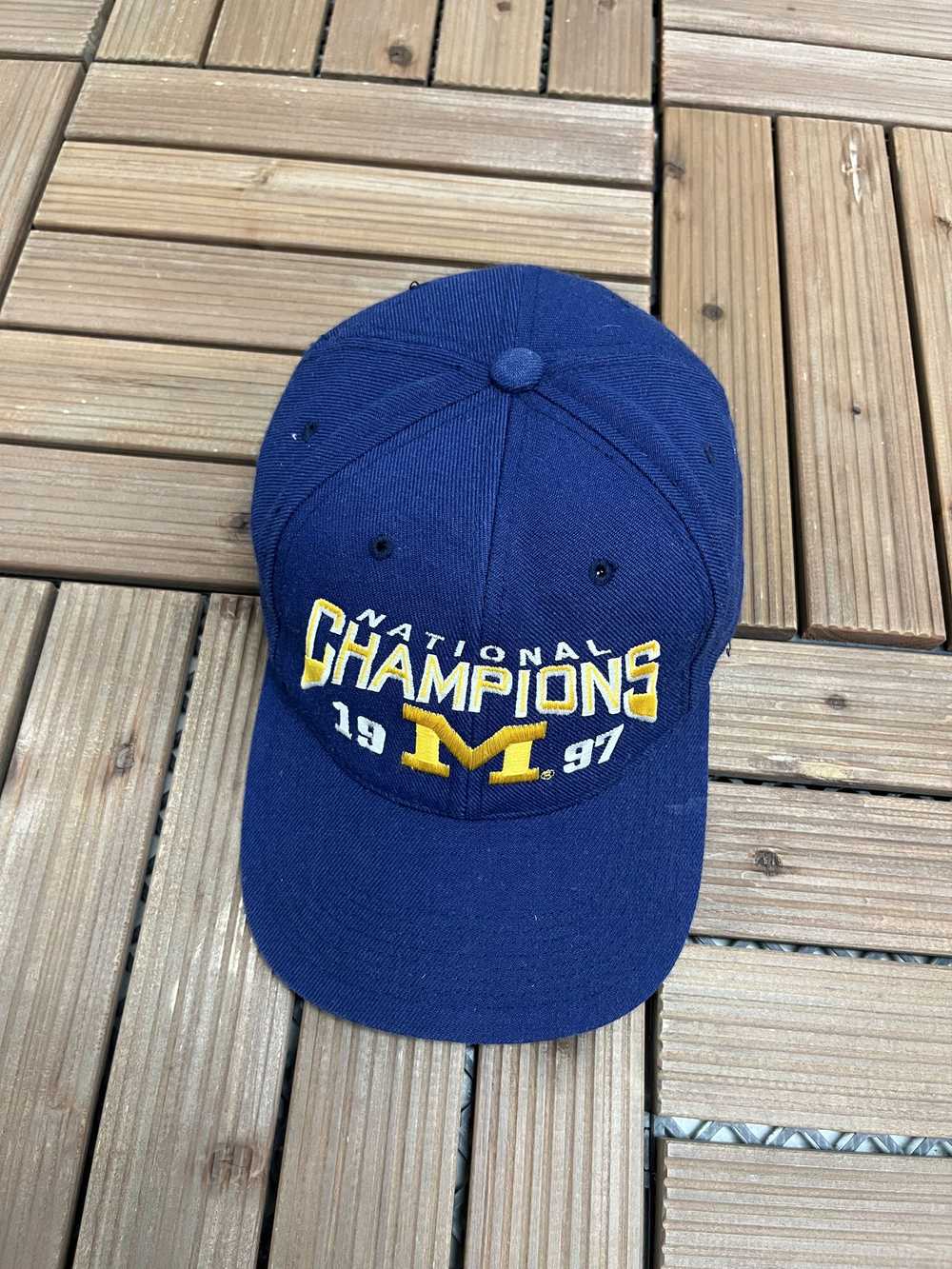 Sports Specialties × Vintage Michigan Wolverines … - image 1