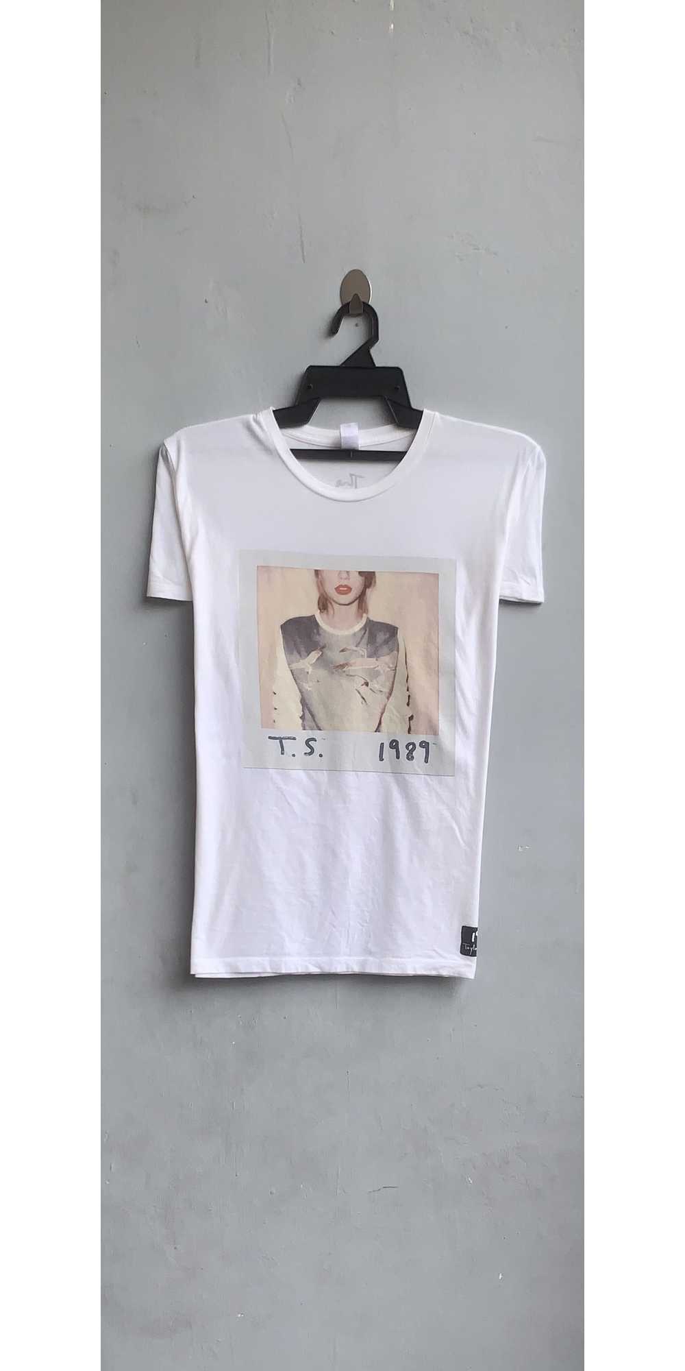 Band Tees × Truss Taylor Swift 1989 World Tour Ba… - image 1