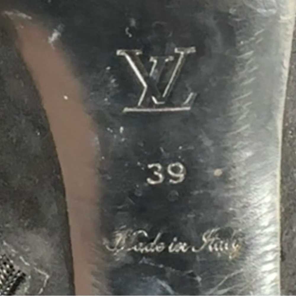 Louis Vuitton Women’s Size 39 8.5 Black Suede Las… - image 11