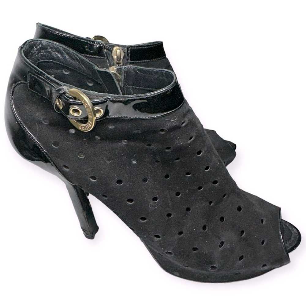 Louis Vuitton Women’s Size 39 8.5 Black Suede Las… - image 8