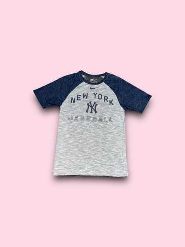 MLB × New York Yankees × Nike New York Yankees Nik