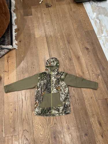 Cabelas Camo Cabelas child’s zip-up hoodie