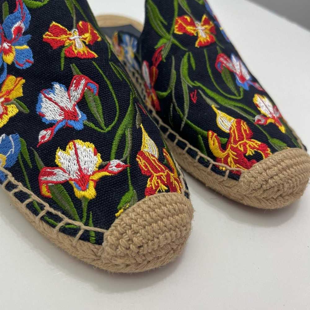 Tory Burch Embroidered Floral Espadrille Slides M… - image 4