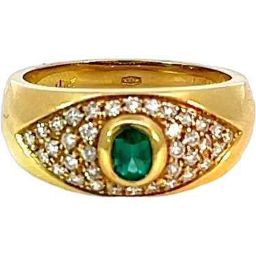 18K Yellow Gold Ring with .3 ct of Emerald and .5 