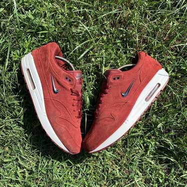 Nike Nike Air Max 1 Suede team red - image 1