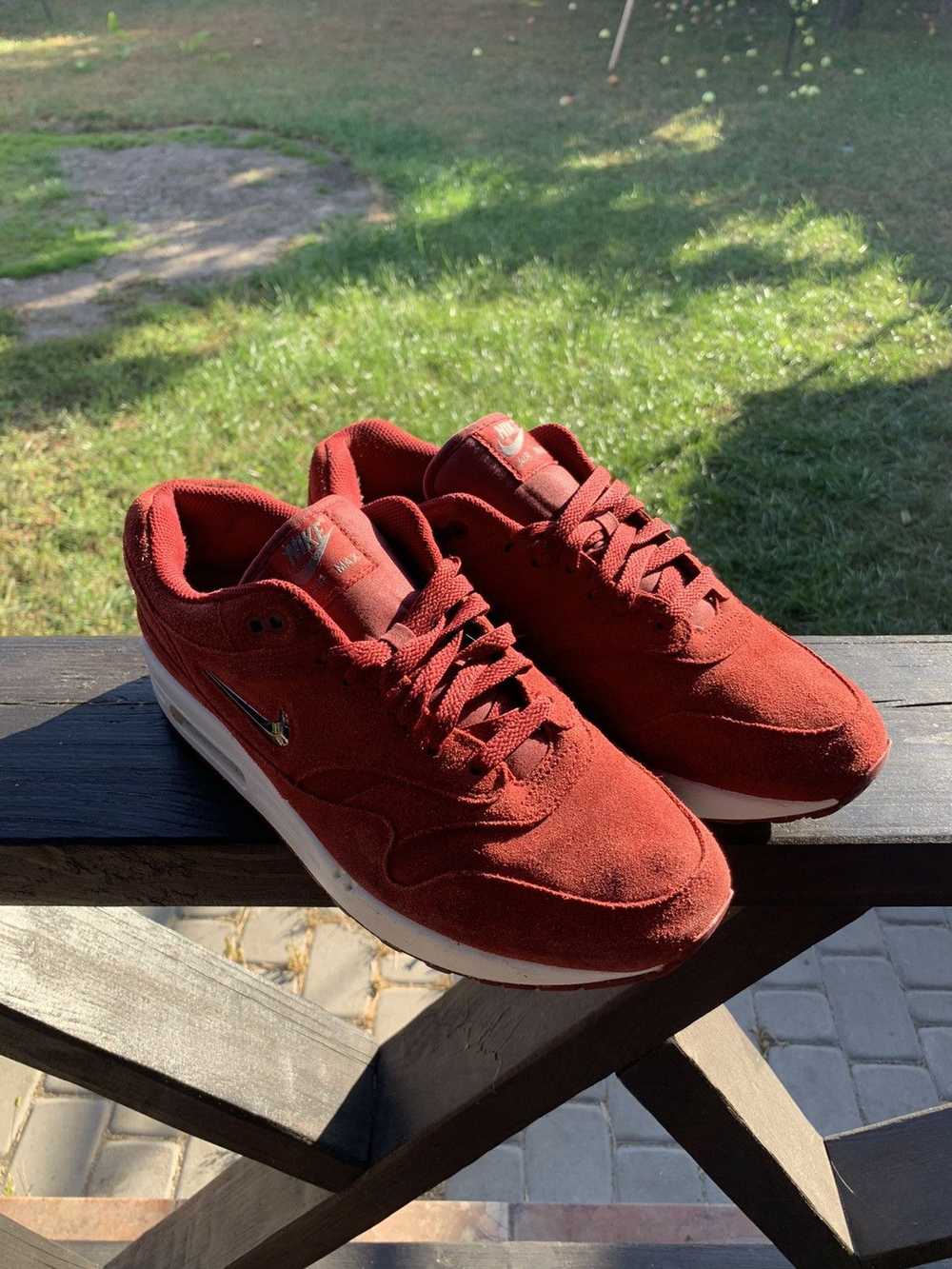 Nike Nike Air Max 1 Suede team red - image 5