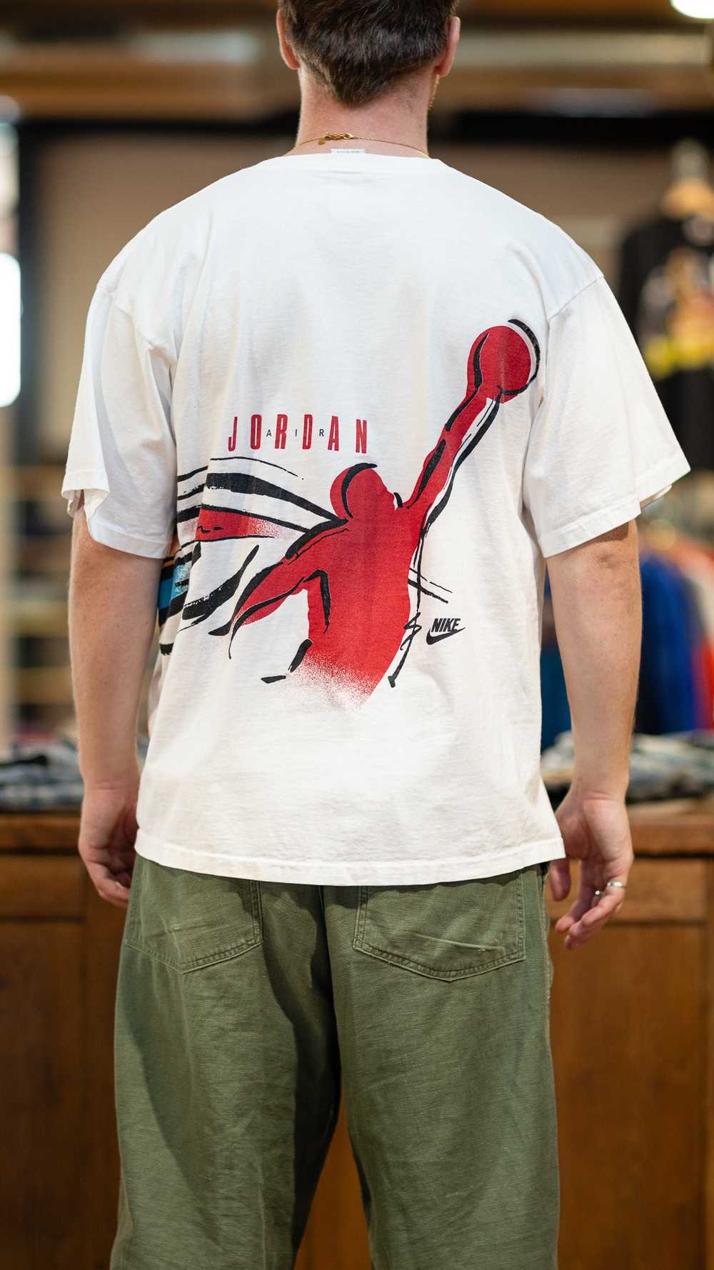XL 90s Nike Air Jordan Wrap-a-Round T-shirt - image 1