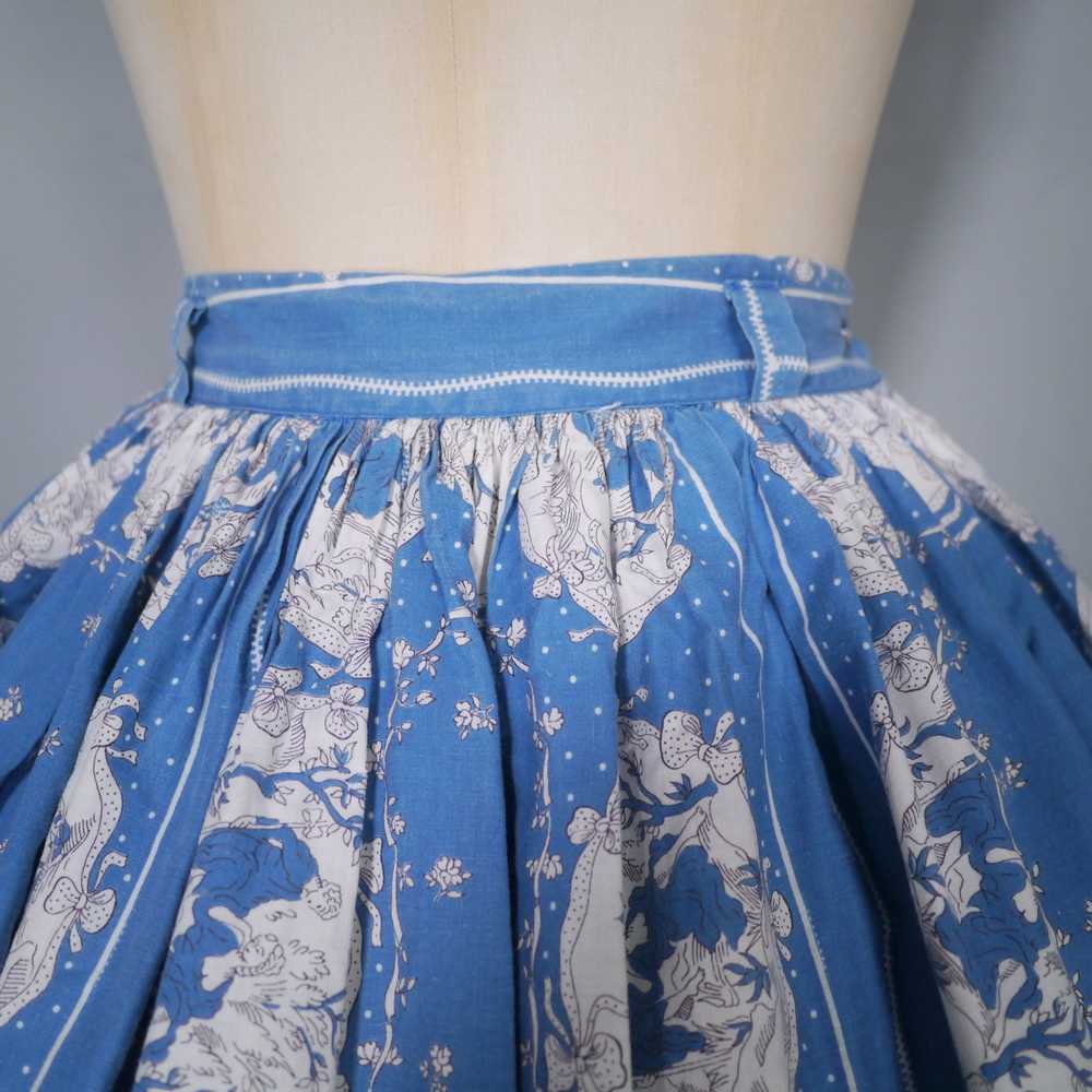 50s BLUE WHITE ROMANTIC ROCOCO SCENES NOVELTY PRI… - image 10