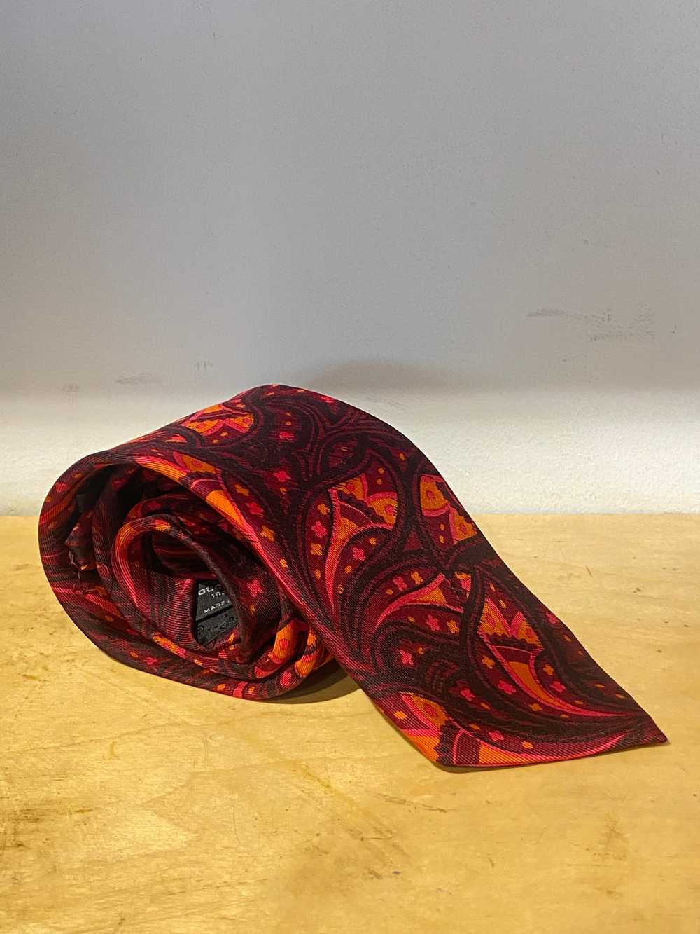 Gucci Pink & Maroon Paisley Tie - image 1