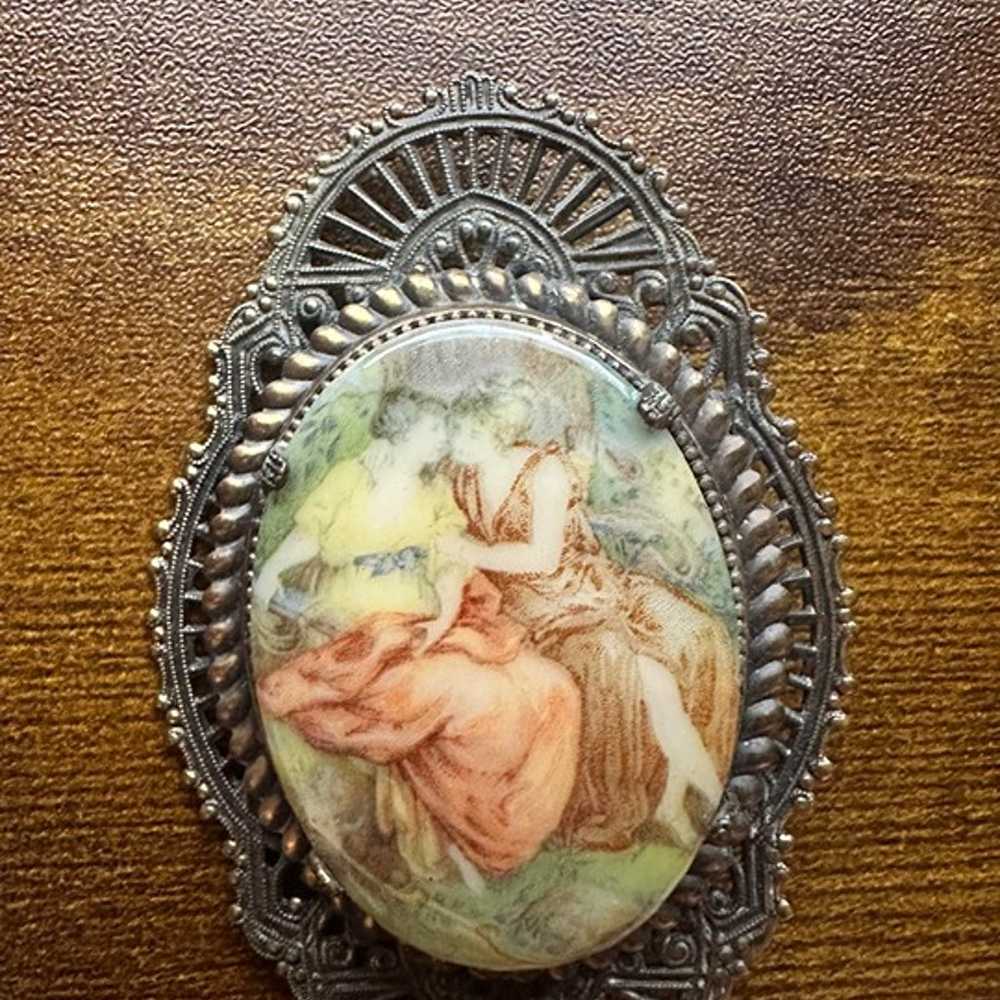 Vintage Cameo Style of Two Ladies Embracing Brooch - image 5