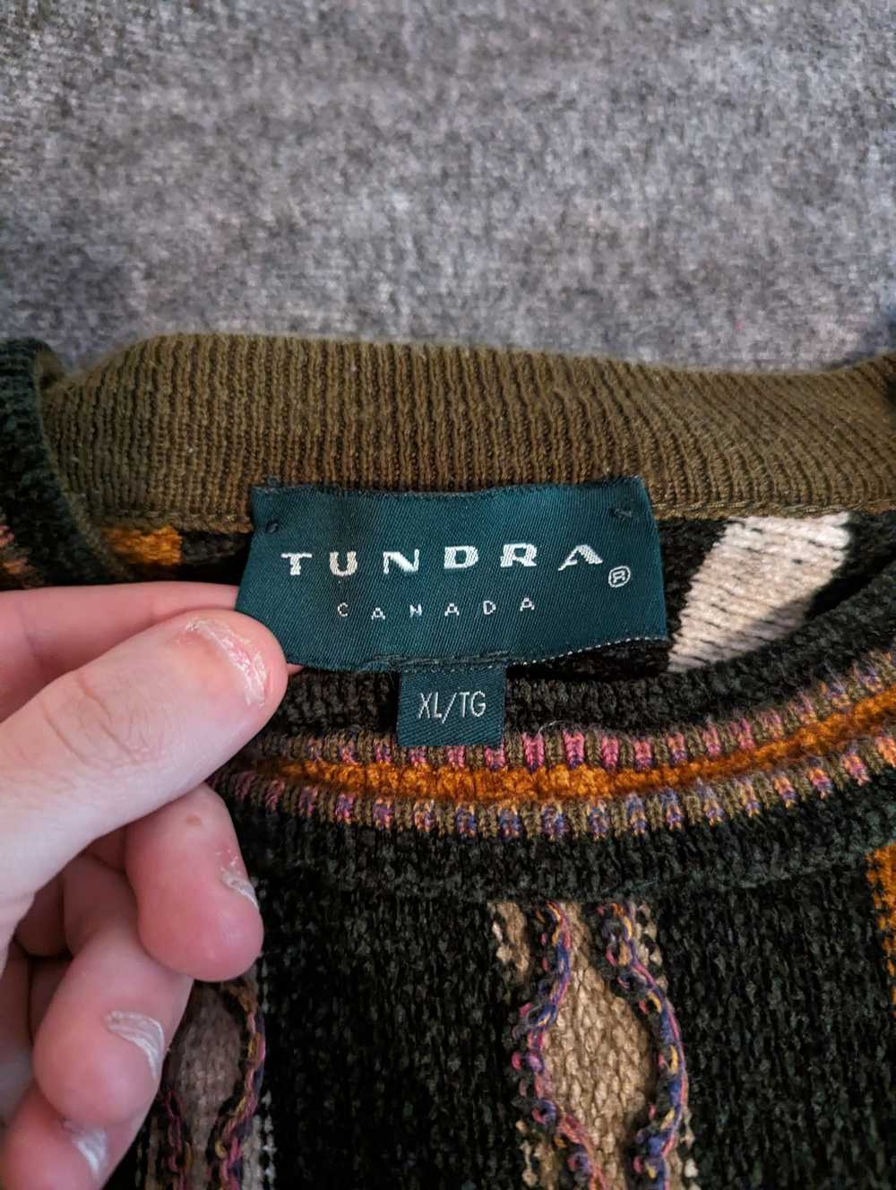 Tundra Canada × Vintage Vintage Tundra Canada Gre… - image 4