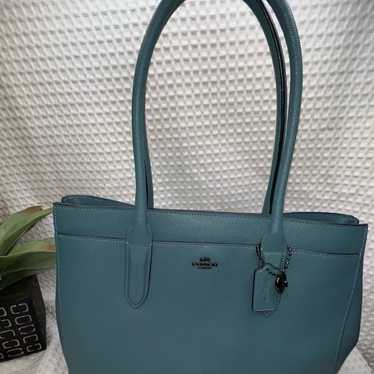Coach Bailey Carryall Tote Blue 24218. ***Like New