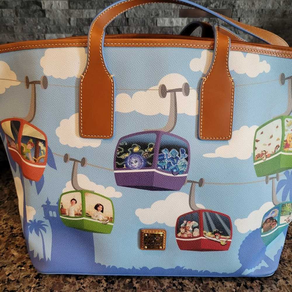 Disney Dooney And Bourke Skyliner Handbag Tote Li… - image 1