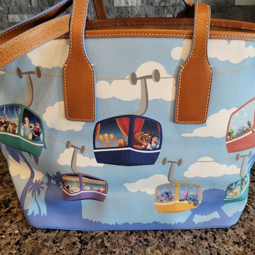 Disney Dooney And Bourke Skyliner Handbag Tote Li… - image 3