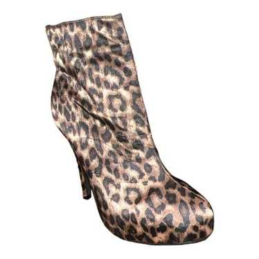Charles Albert Leopard print ankle boots size 8