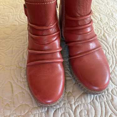 Clarks Collection Rouched Booties