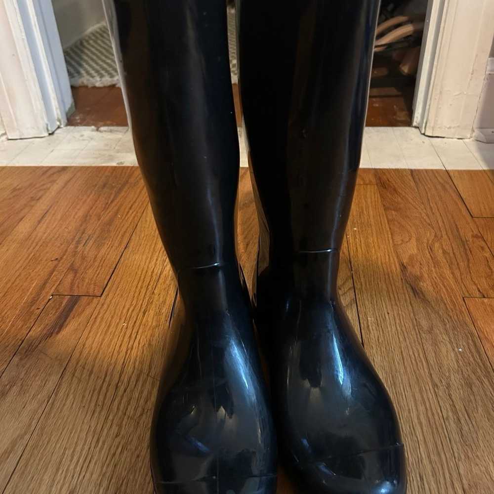 ugg rain boots - image 2