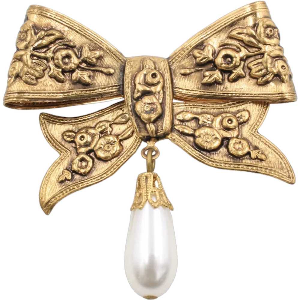 Brooch Bow Ornate Puffy Antiqued Gold Tone Pearl … - image 1