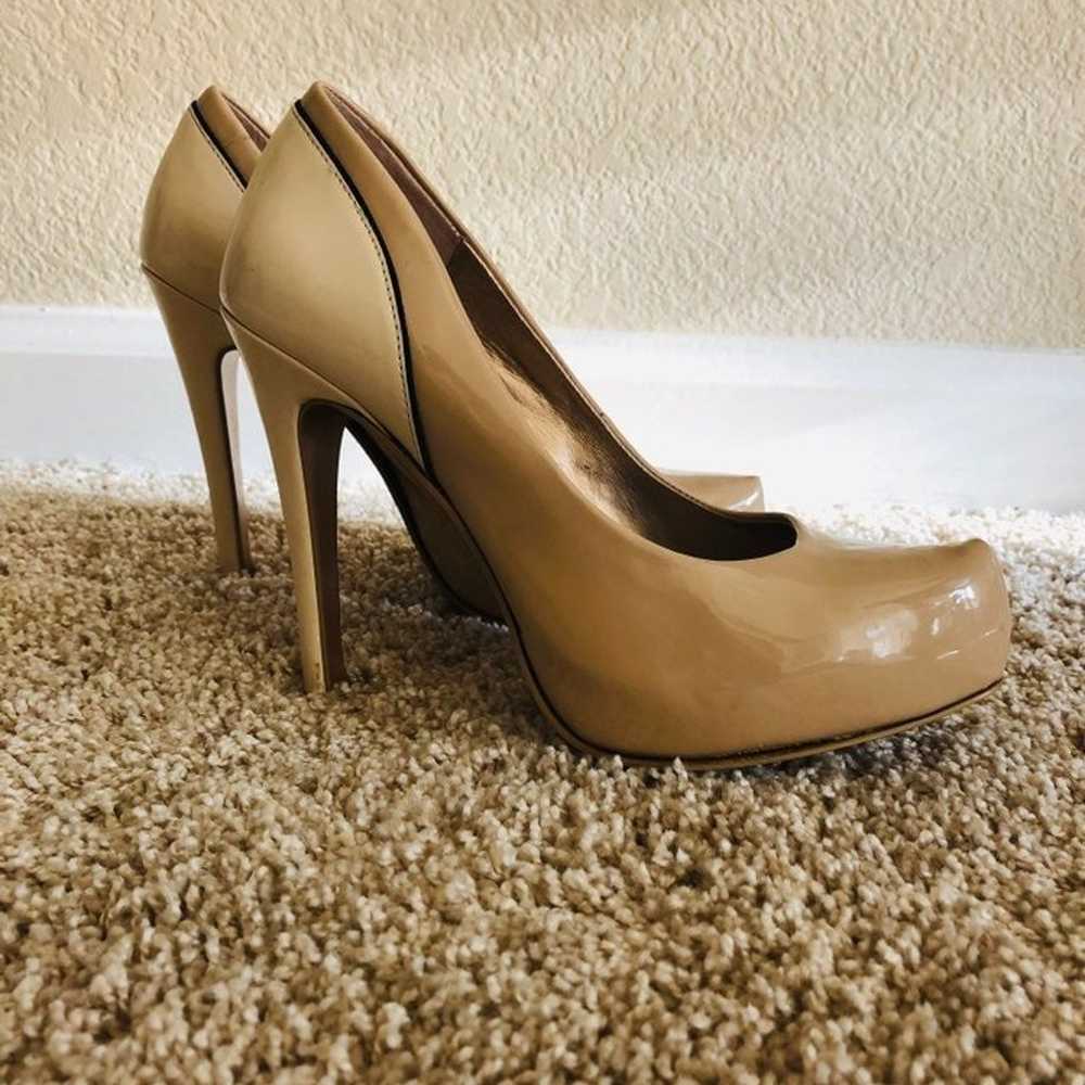 BCBGeneration Beige Heels Sz. 6 Partying - image 5