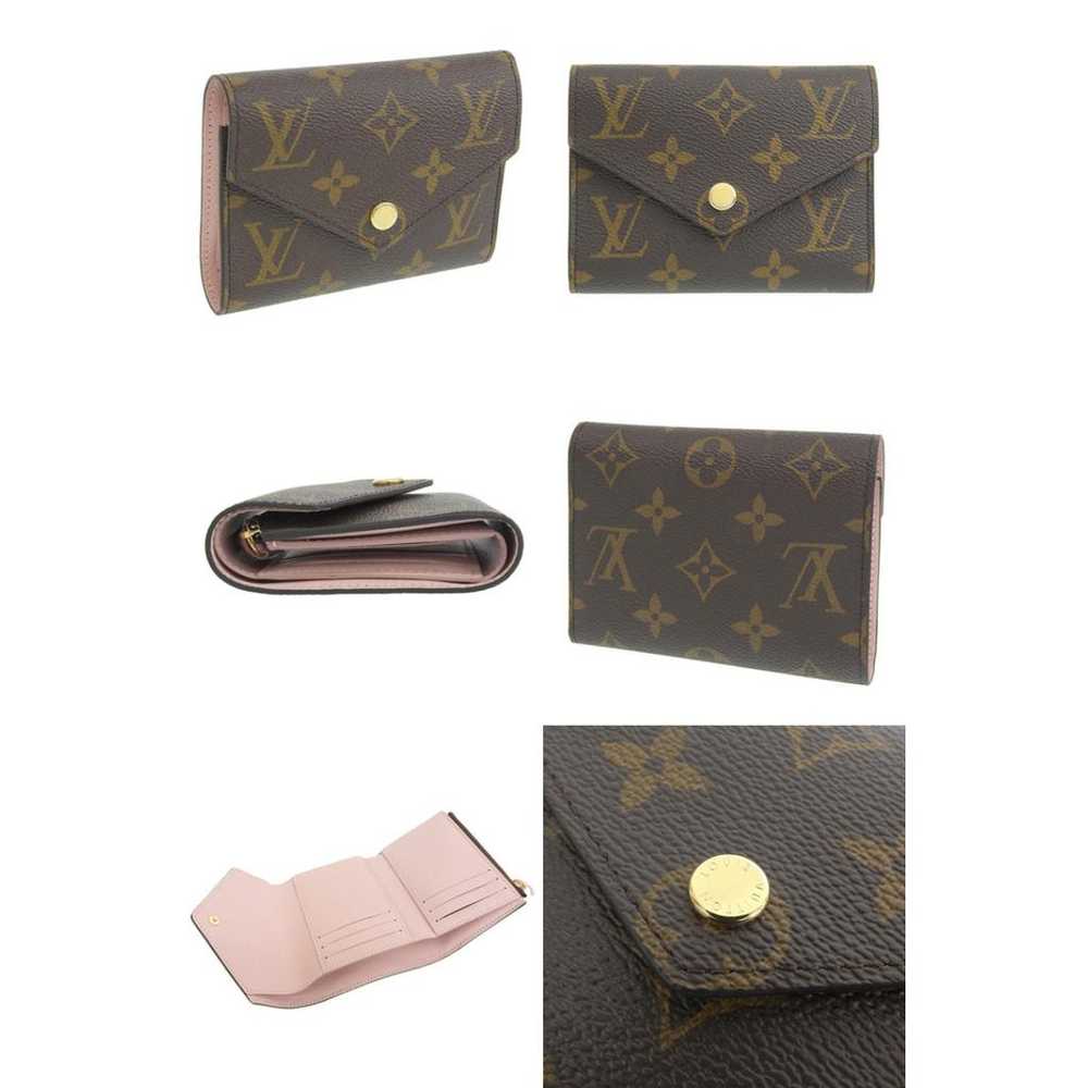 Louis Vuitton Fold leather handbag - image 2