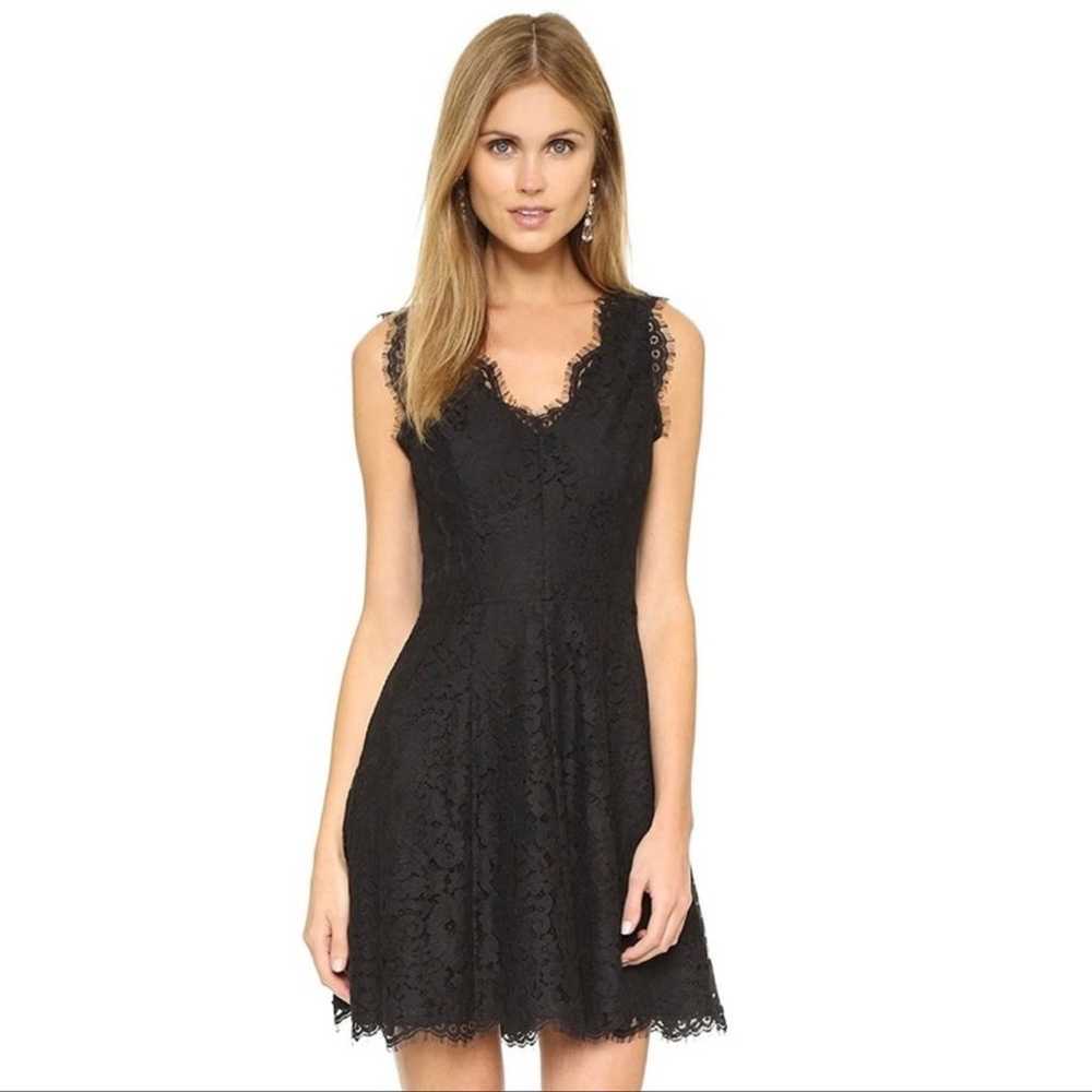 Joie Nikolina B. Lace A-Line Mini Dress in Size s… - image 2