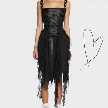 lace up black dress !