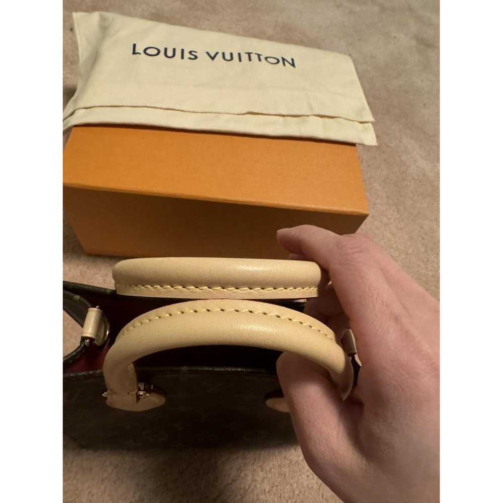 Louis Vuitton Sac souple leather handbag - image 5