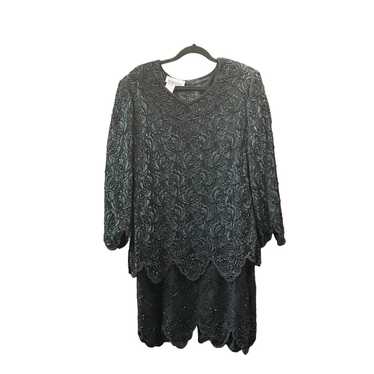 Silhouettes Long Sleeve V Neck Beeded Allover Lace