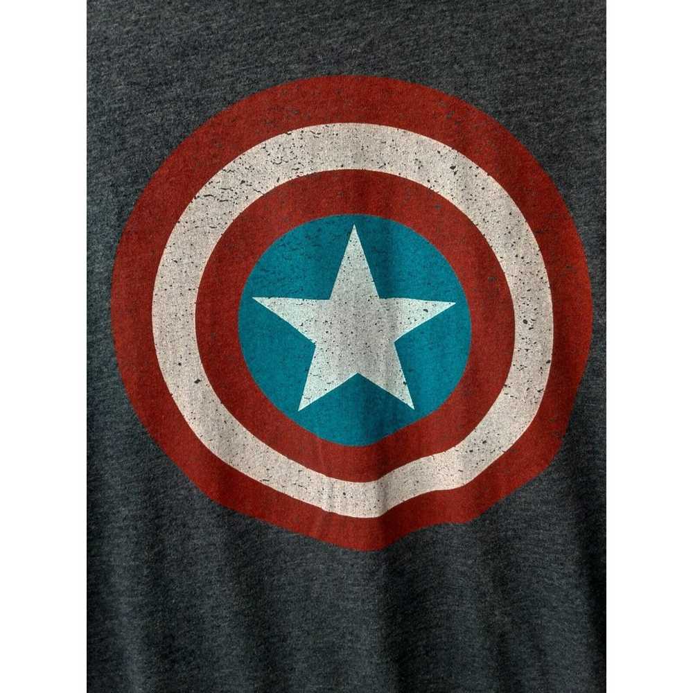 Old Navy Collectabilitees Men's M Marvel Captain … - image 1
