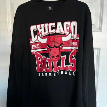 Chicago Bulls NBA Men's L Long Sleeve New Shirt - image 1