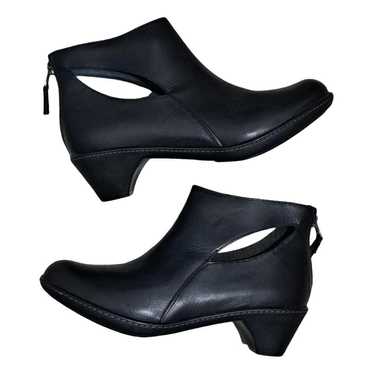 Dansko Patent leather ankle boots