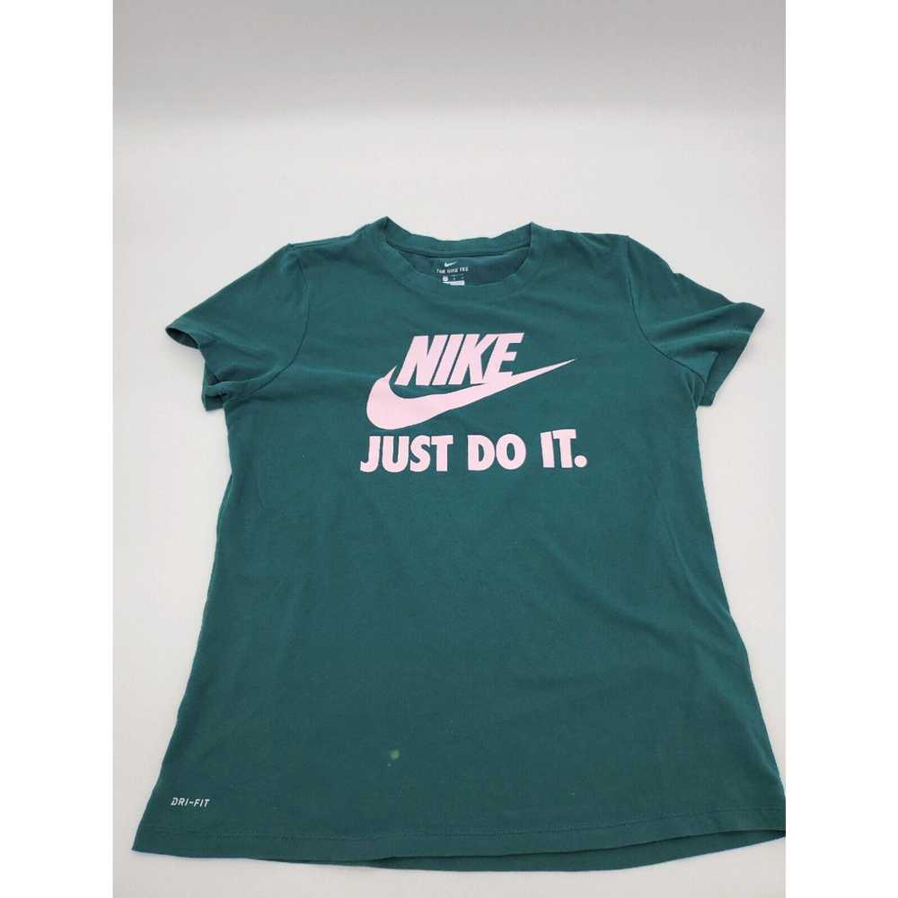 Nike Nike medium Women Green Swoosh Logo Sports S… - image 1