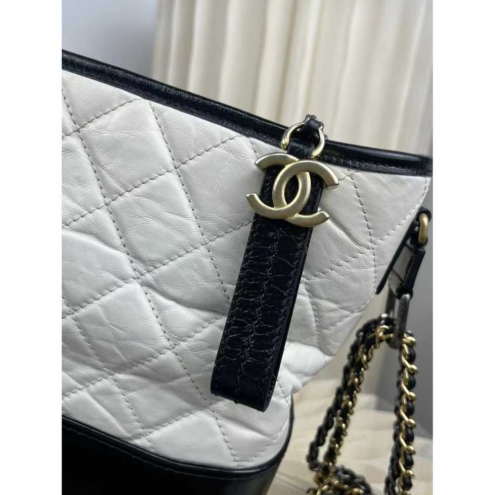 Chanel Gabrielle leather crossbody bag - image 5