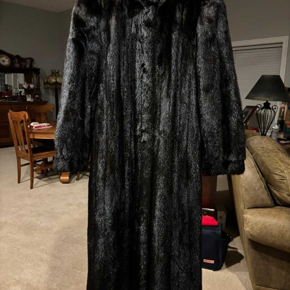 Exquisite Long Black Mink Coat, Custom Made in De… - image 1