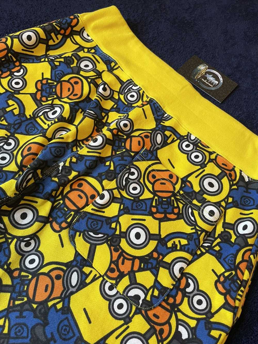 Bape Bape x Minions Baby Milo Sweat Shorts - image 4